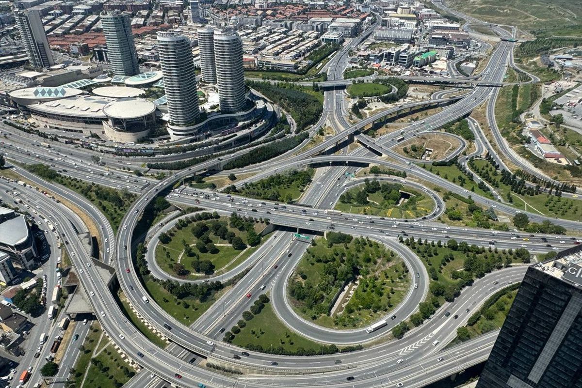 Kurban Bayramı'nda Güvenli ve Yoğun Trafik Önlemleri