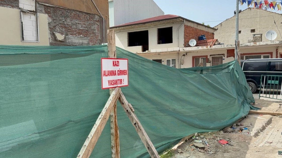 Mozağin Önemi ve Tarihsel Bağlam