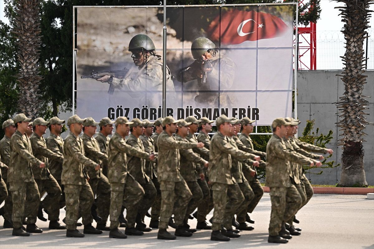 Bedelli Askerlikte 28 Günlük Eğitim Sürecinin Detayları ve Törenler