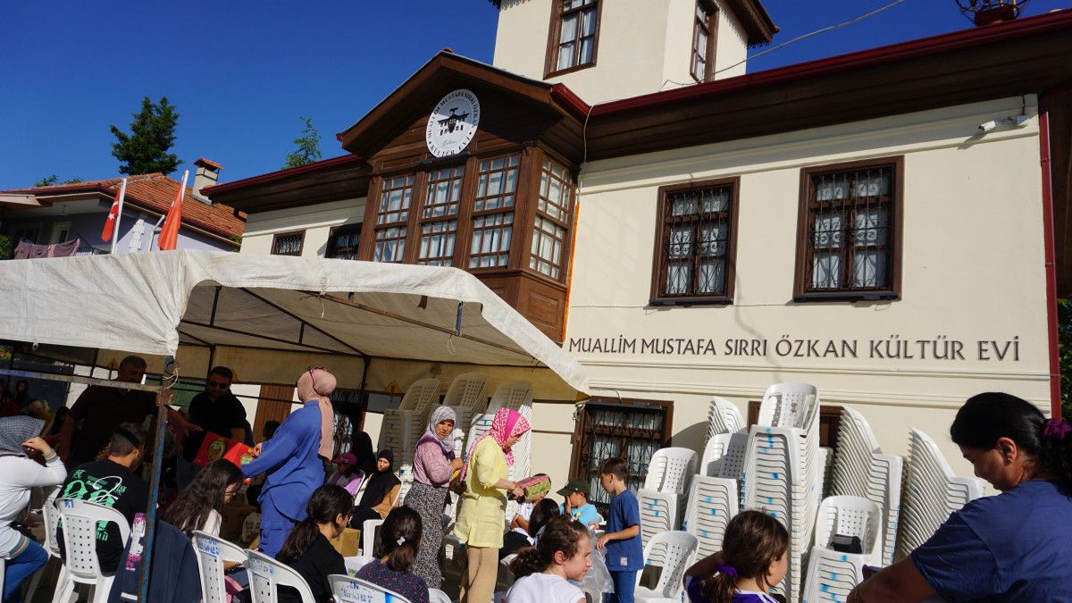 Geleneksel Bayram Arifesi Çörek Alma Şenliği Geri Döndü