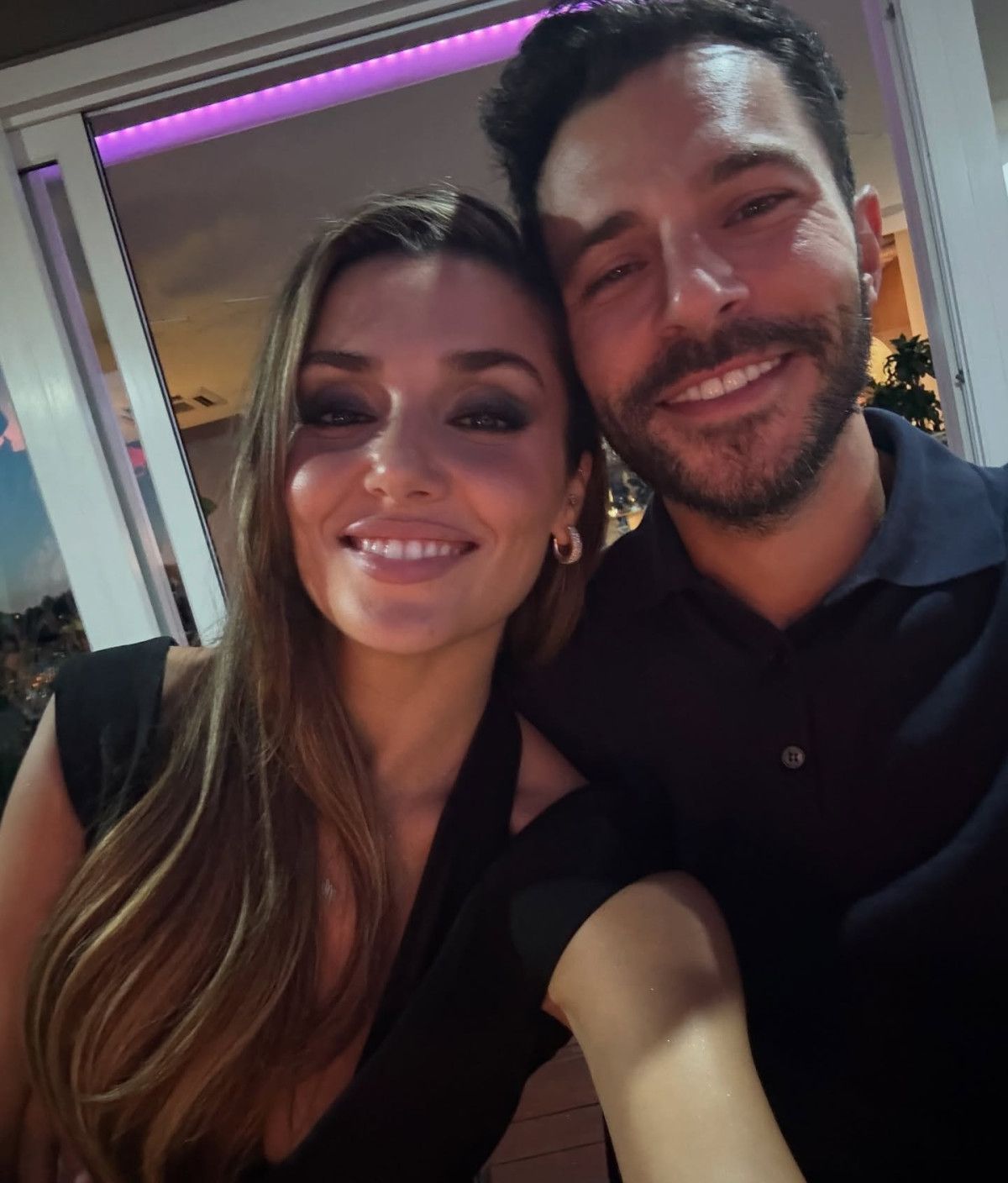Ömer-Arzu Sabancı Ailesinin En Köklü Ailelerinden Hakan Sabancı ve Hande Erçel'in Mutlu Çifti