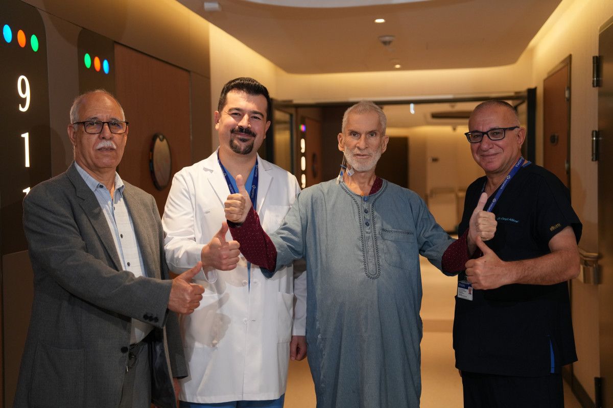 İstanbul'da Umut Dolu Bir Mücadele: Kalp ve Karaciğer Nakli Başarısı