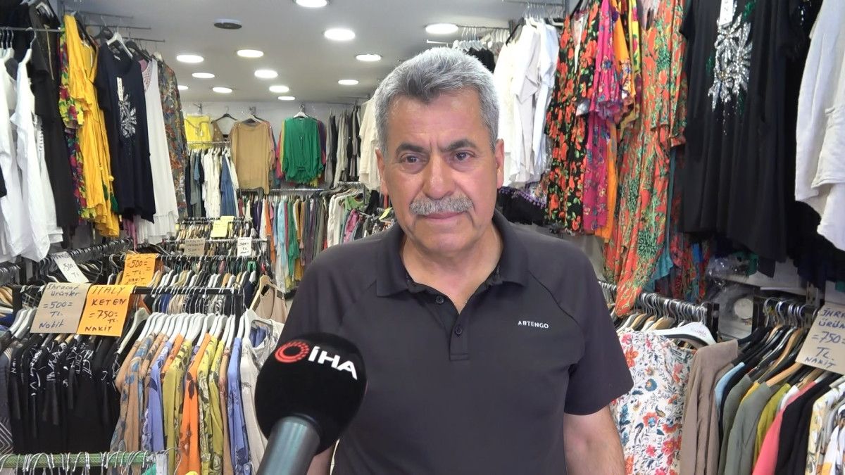 Bursa'da Esnafın İnsani Davranışı: Yaralı Kargaya Şefkat Gösterdi