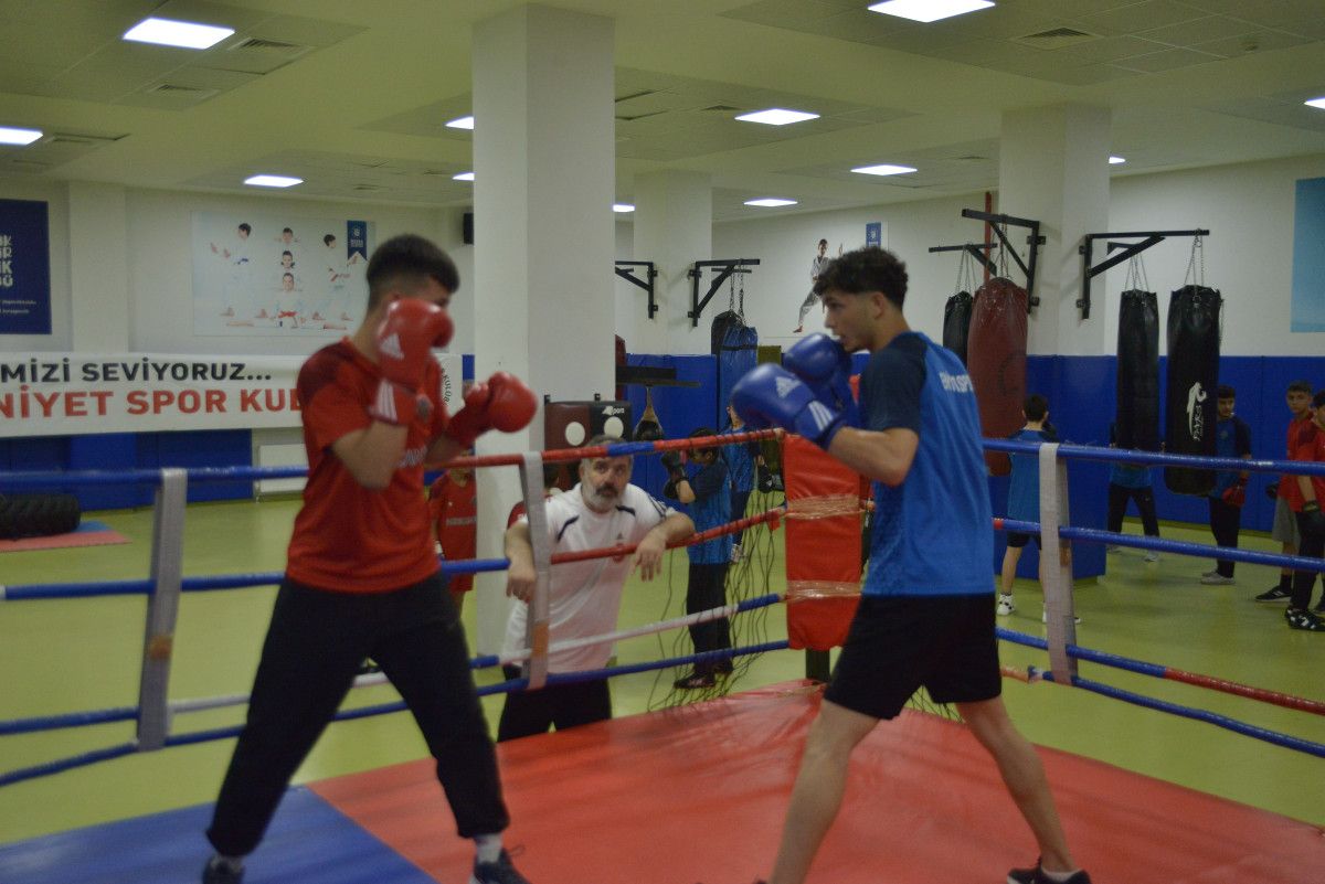Bursa Emniyet Boks Kulübü: 40 Yıllık Bir Spor ve Sosyal Başarı Hikayesi