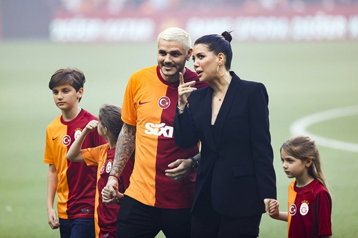Wanda Nara'nın Sosyal Medya Soru-Cevap Etkinliği
