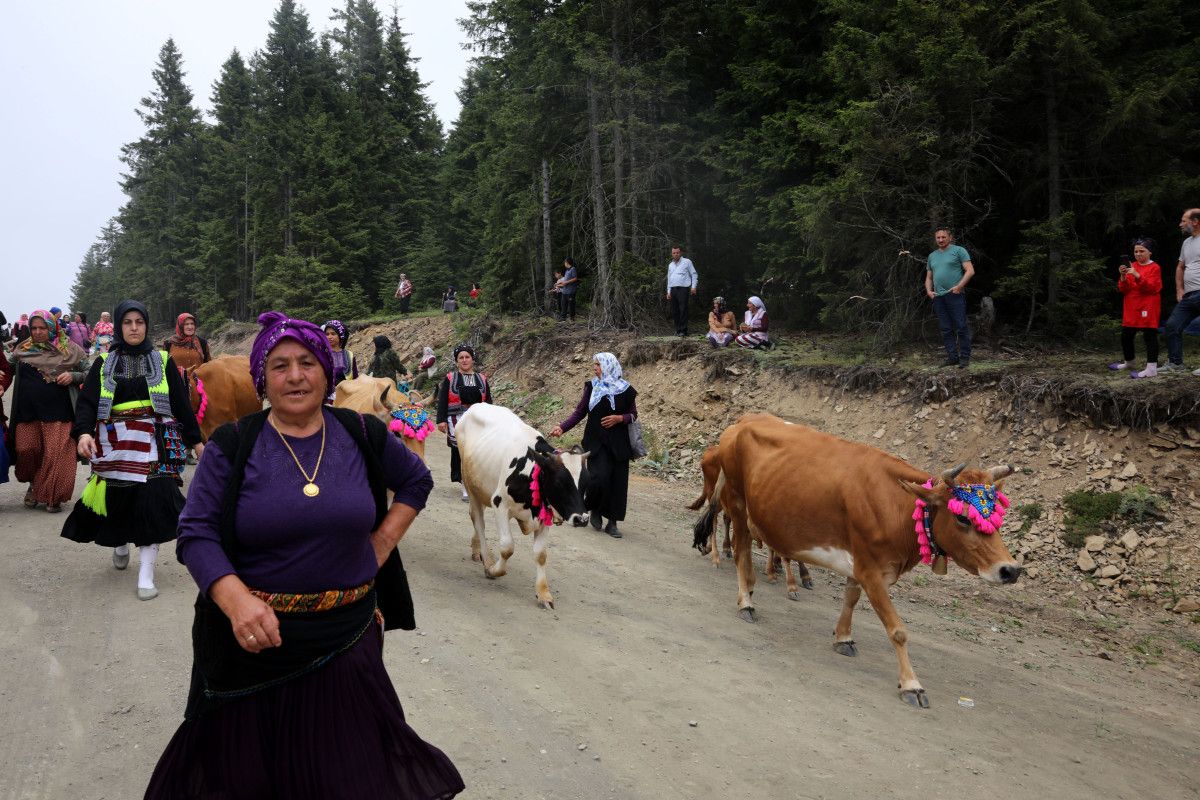 Geleneksel Yaşantılar ve Renkli Anlar