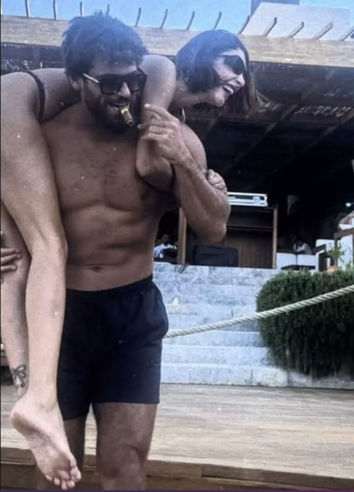 Türkiye'ye Gelişleri ve Tatil Anları