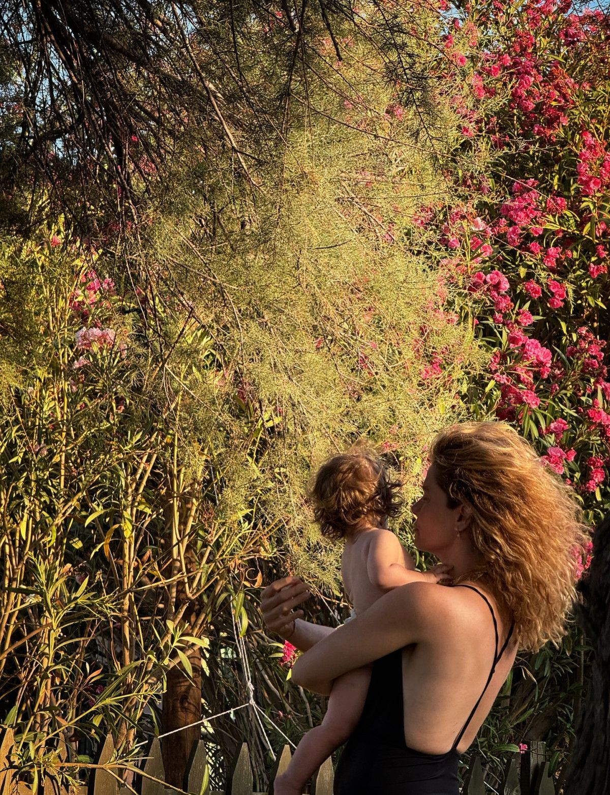 Burcu Biricik ve Emre Yetkin'in Aile Sevinci