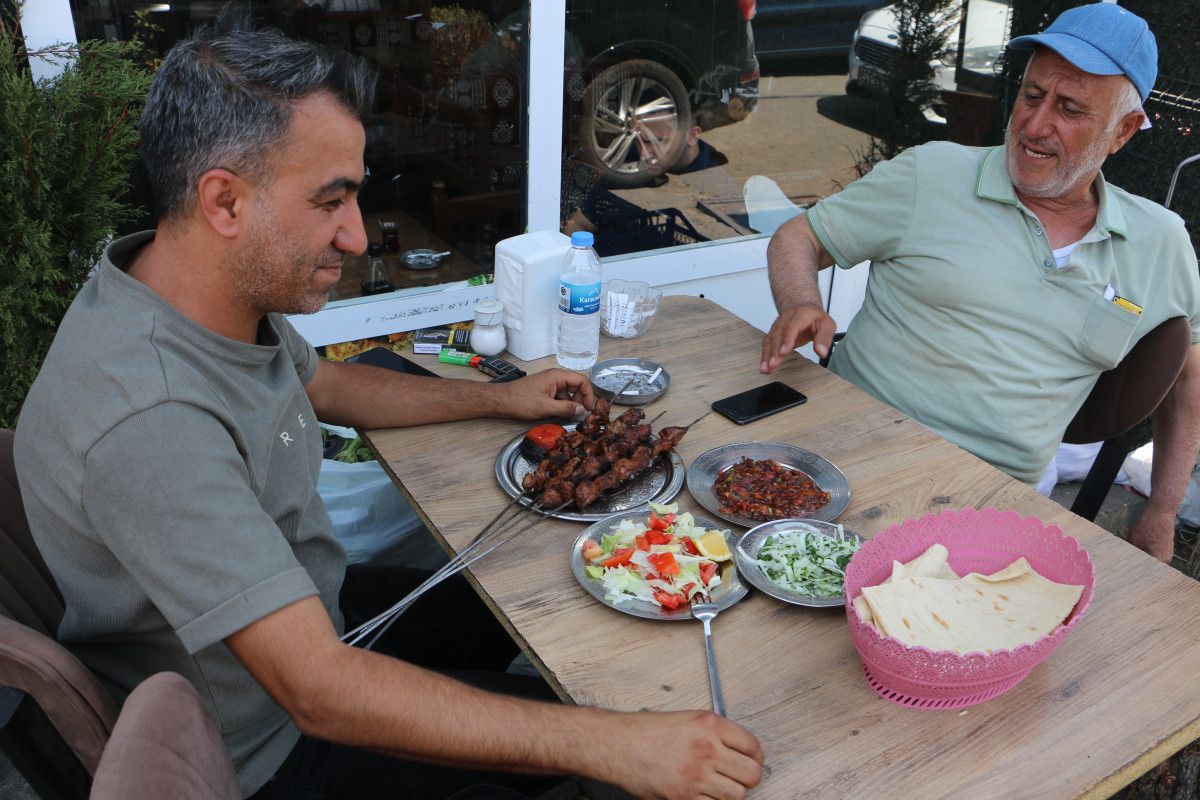 Ciğer Ustaları ve Çalışma Şartları