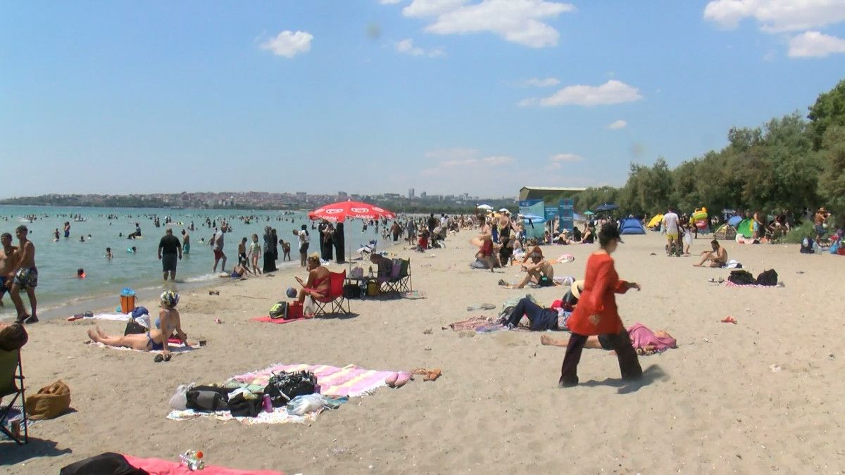 Sahillerde Geniş Katılım ve Yoğunluk