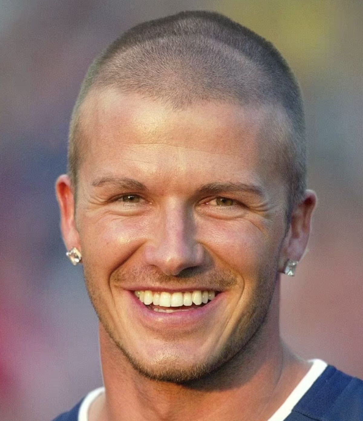 David Beckham'ın Saç Kesme Macerası Sosyal Medyada Gündem Oldu