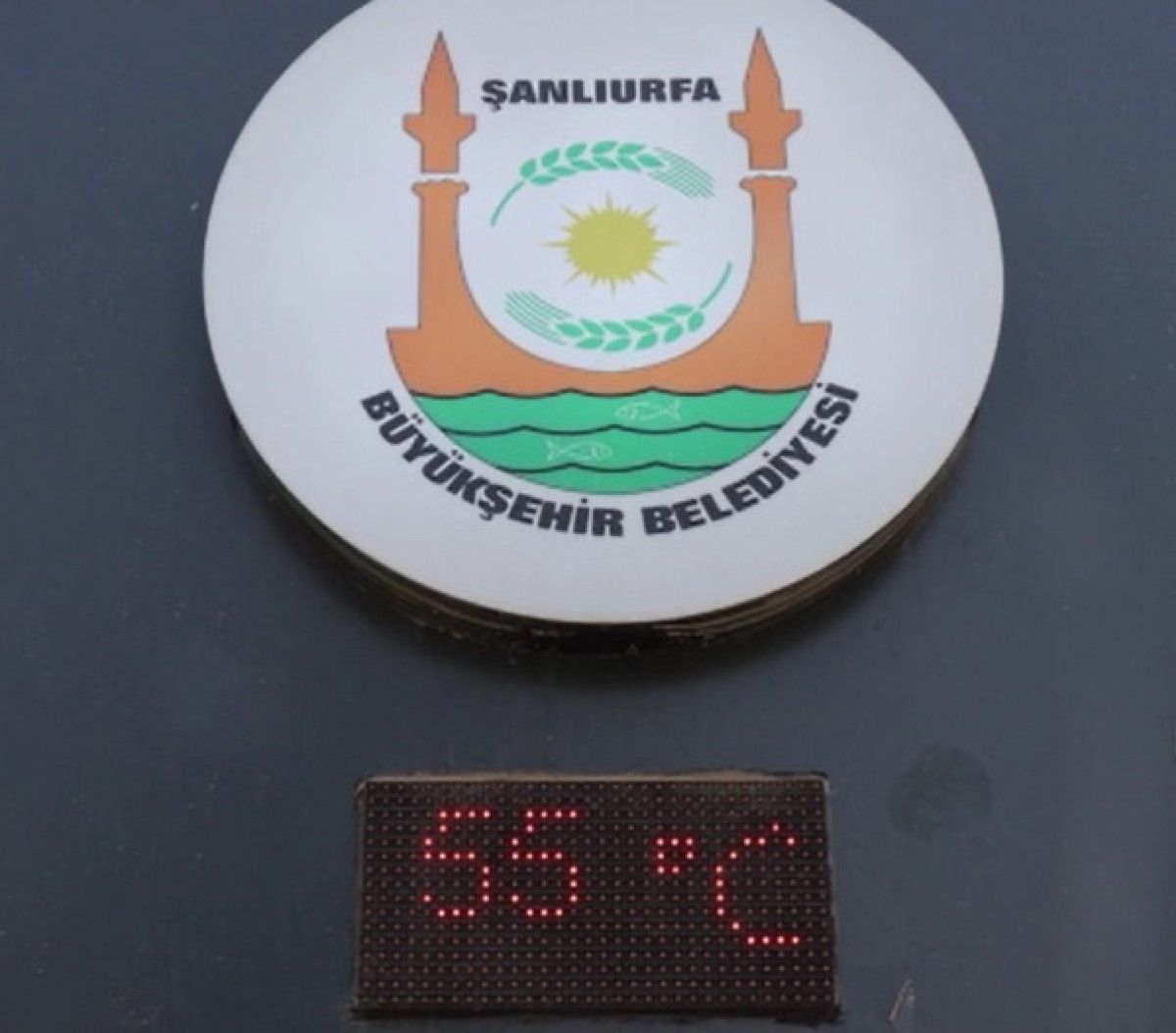 Şanlıurfa yanıyor: Termometreler 55 dereceyi gösterdi