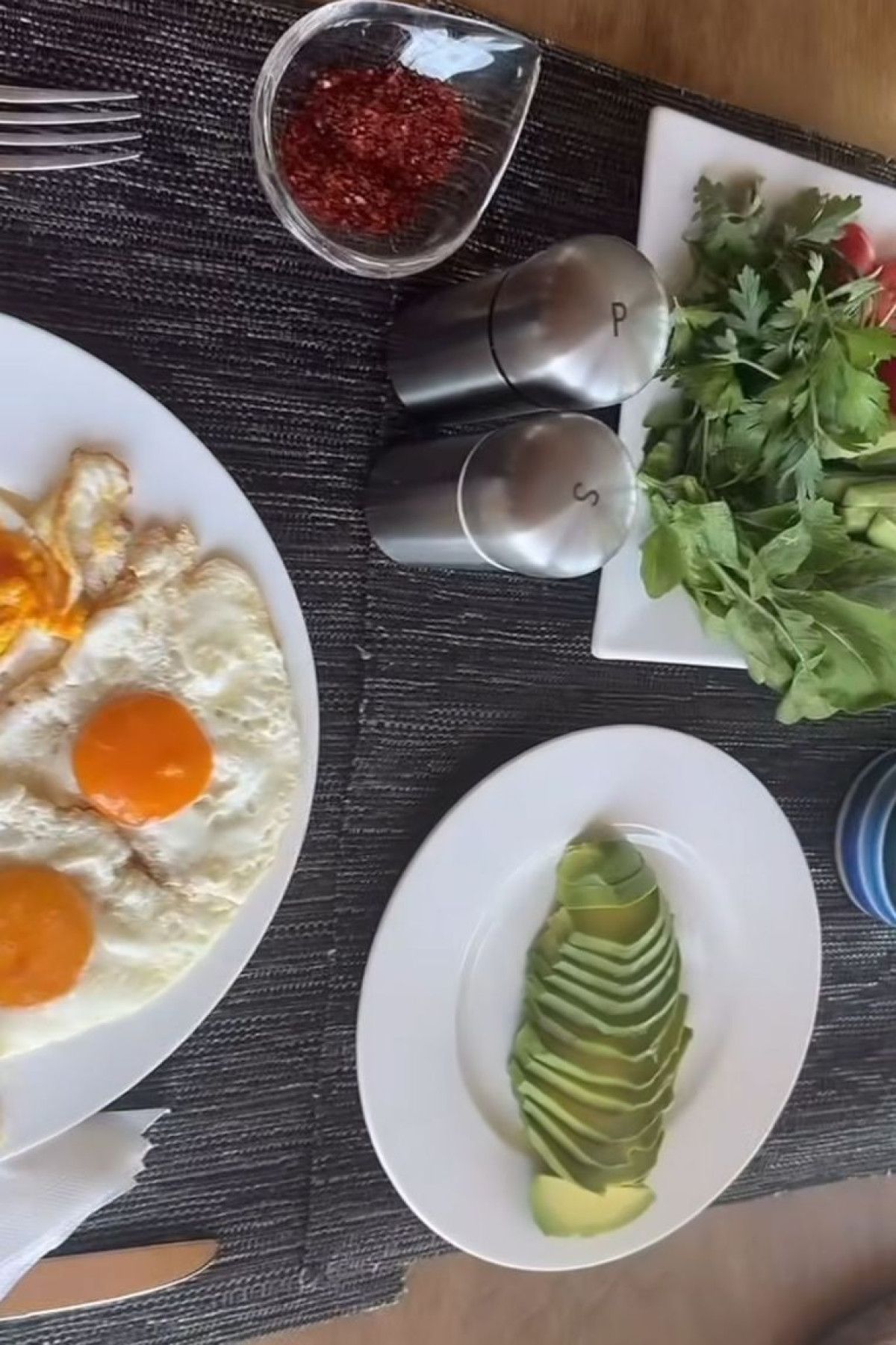 Bedenimizi Dinleyelim, Ona Güvenelim