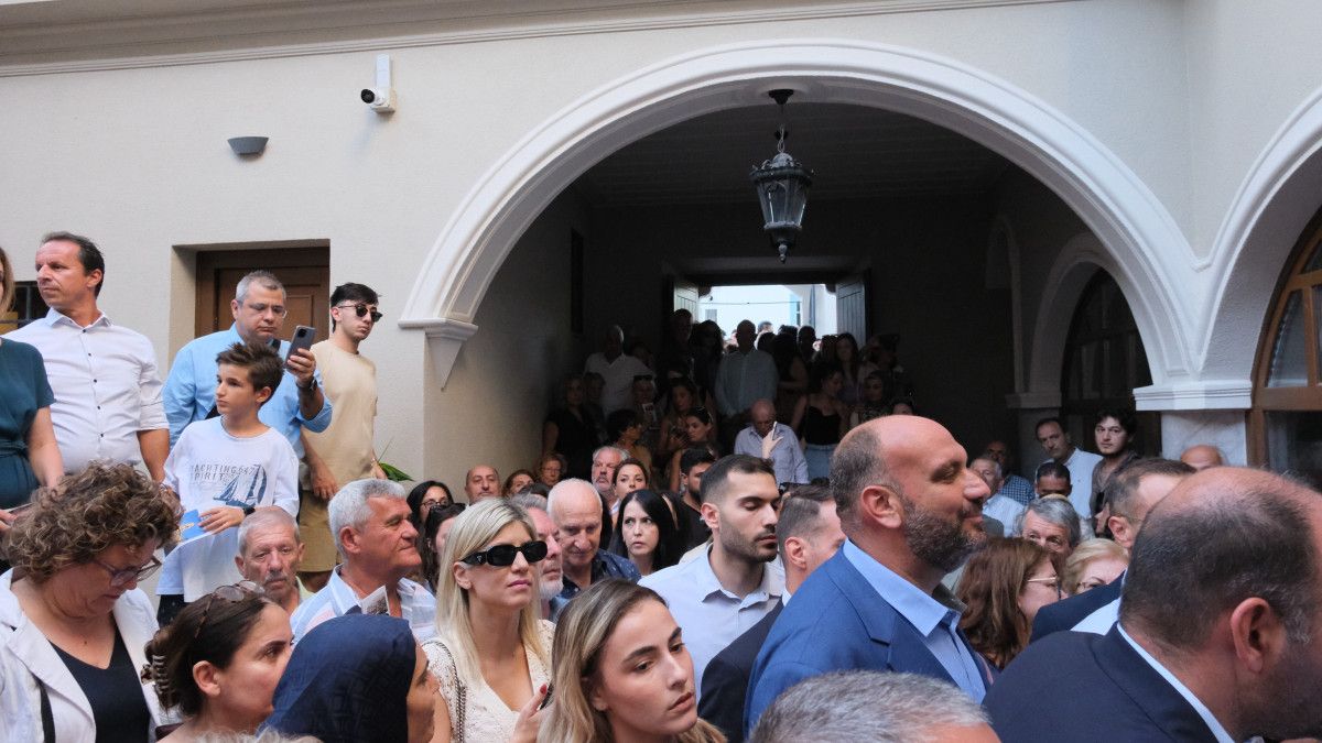 Açılışa Yoğun Katılım ve Duygusal Anlar