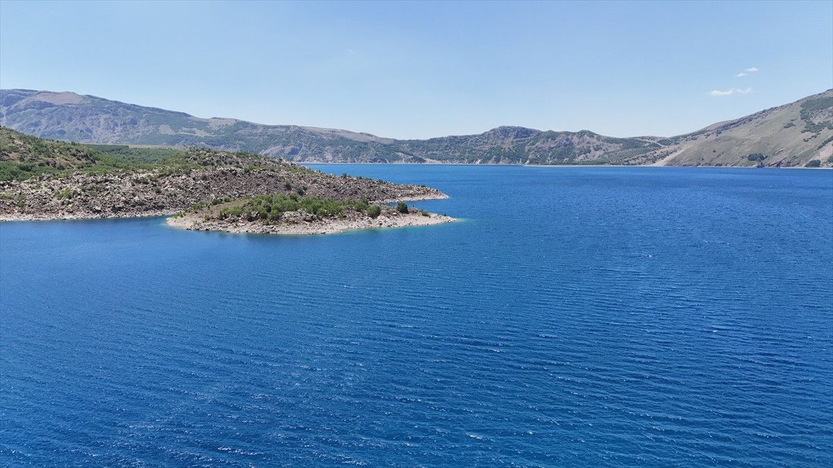 Bitlis'te Nemrut Kalderası'nı kolluk kuvvetleri koruyor