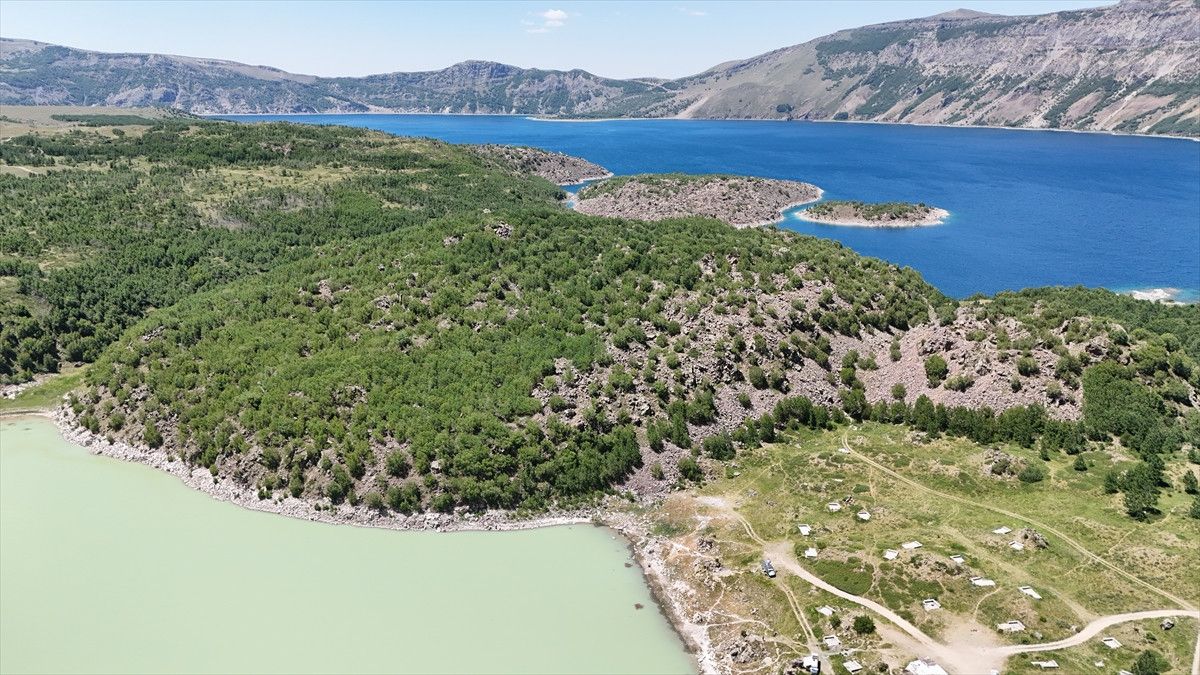 Bitlis'te Nemrut Kalderası'nı kolluk kuvvetleri koruyor