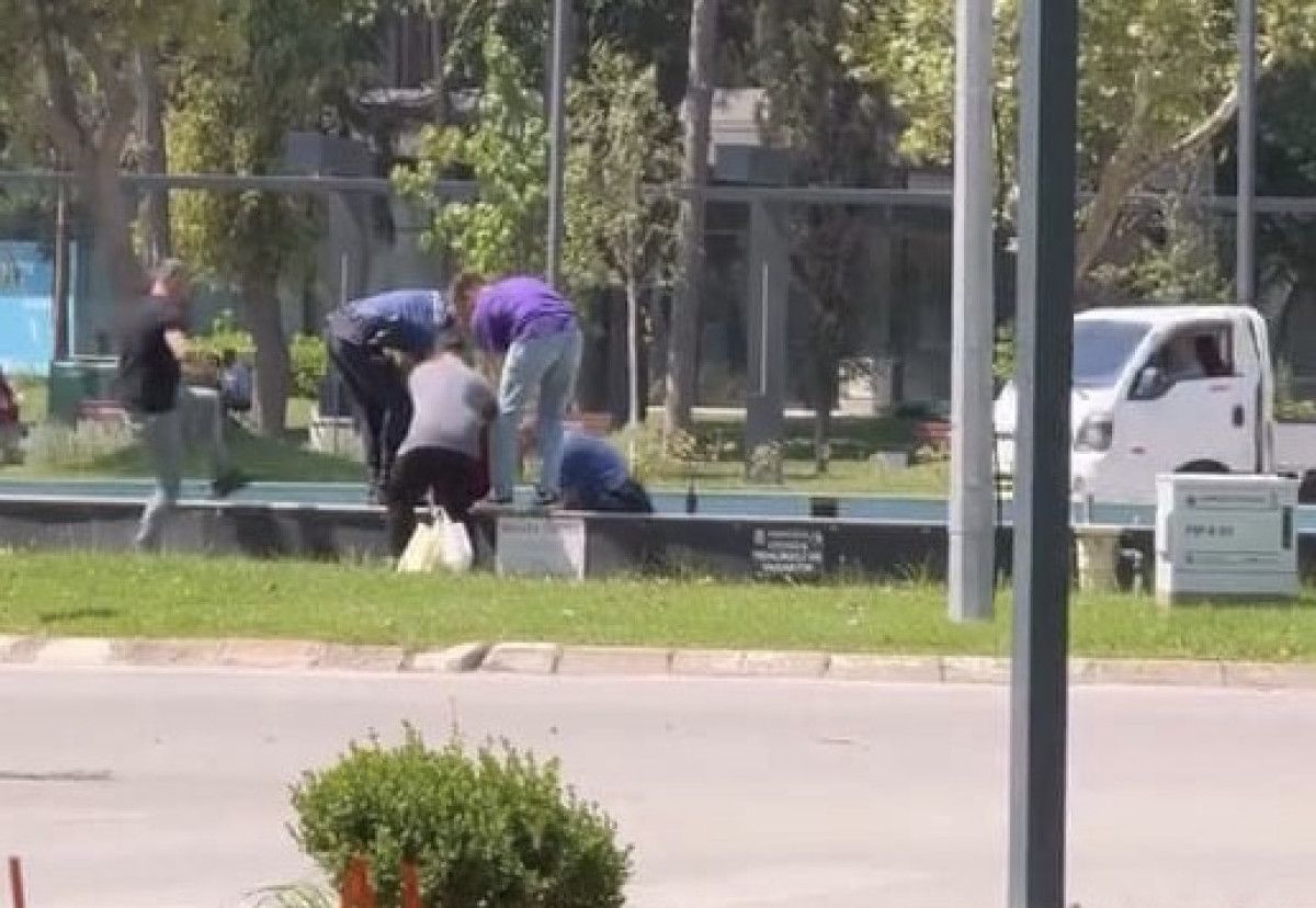 Bursa'da alkollü şahıs süs havuzuna düştü