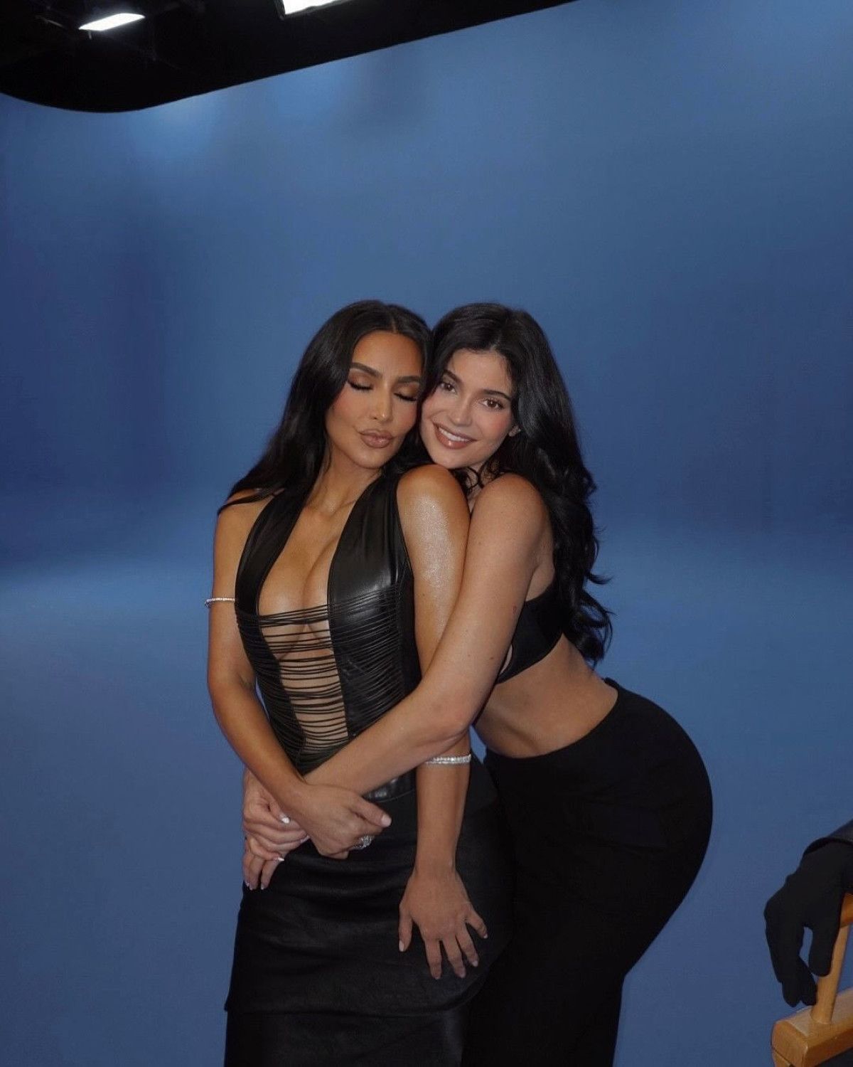 Kim Kardashian ameliyattan fotoğraf yayınladı!