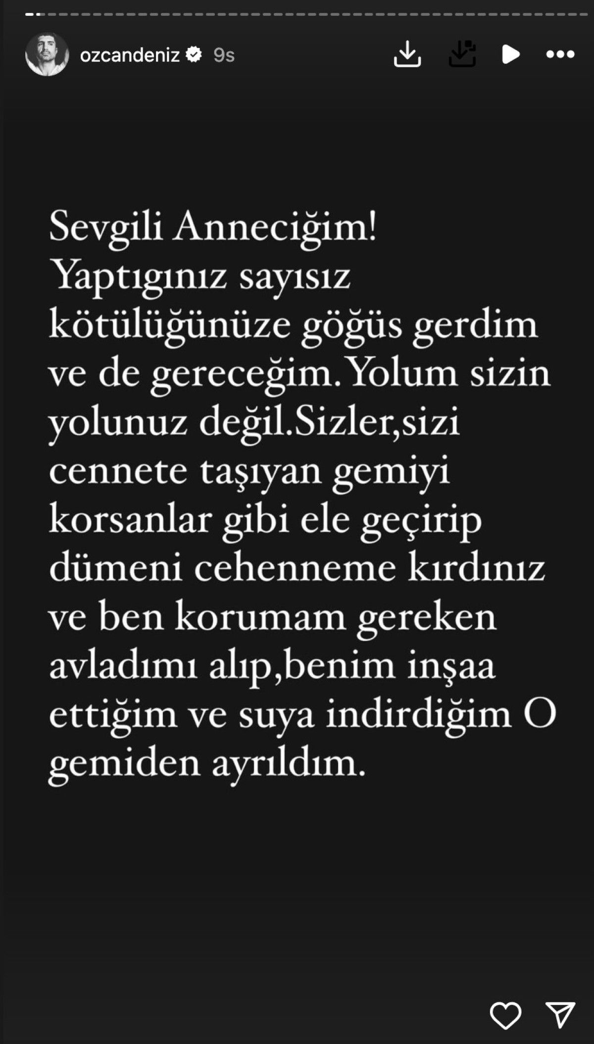 Özcan Deniz 40 paylaşımla ailesine rest çekti: Beni köleniz yaptınız