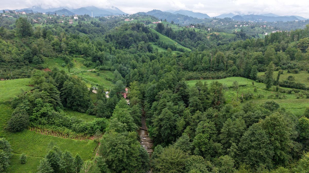 Trabzon'da turizmde ilçe halkının yüzünü güldüren şelale