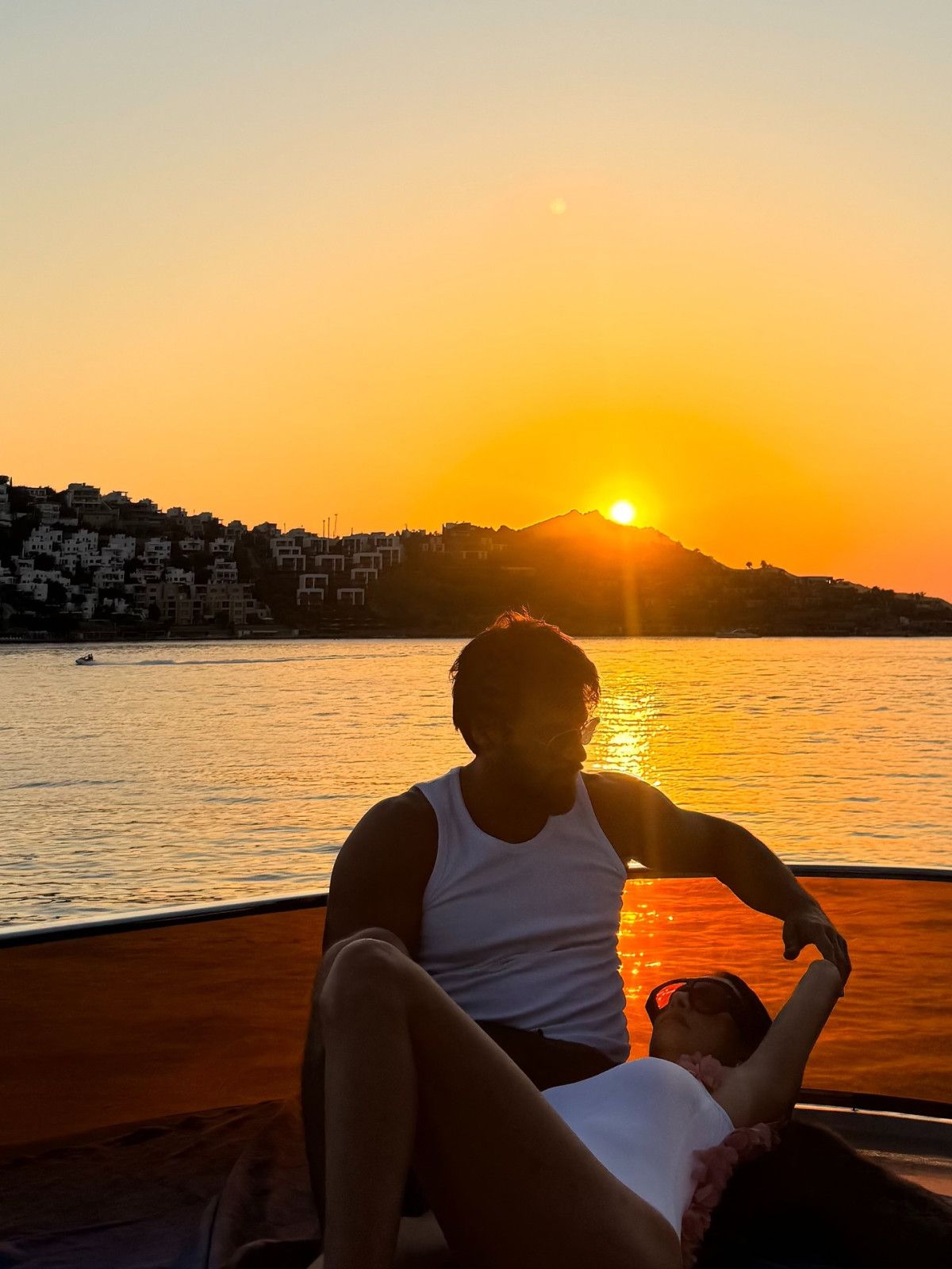 Can Yaman'ın yeni sevgilisi Sara Bluma doğum gününü İstanbul'da kutluyor
