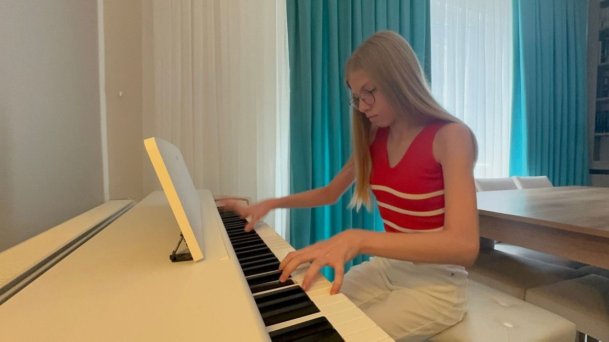 Kocaeli'de 9 yaşında uluslararası lise diploması aldı