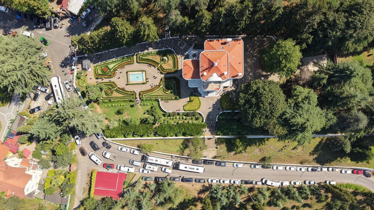 Gazi Mustafa Kemal'in vasiyetini yazdığı Atatürk Köşkü'ne ziyaretçi akını