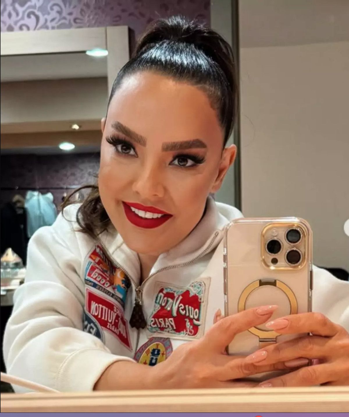 İnce kaş severdi! Ebru Gündeş'in kalın kaşları sosyal medyada gündem oldu