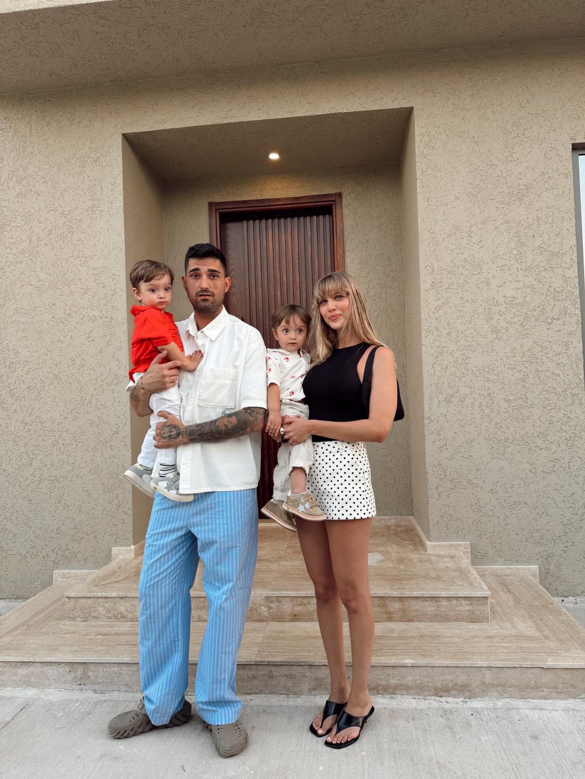 Yasemin Şefkatli'nin aile pozu: Fotoğrafa beğeni yağdı
