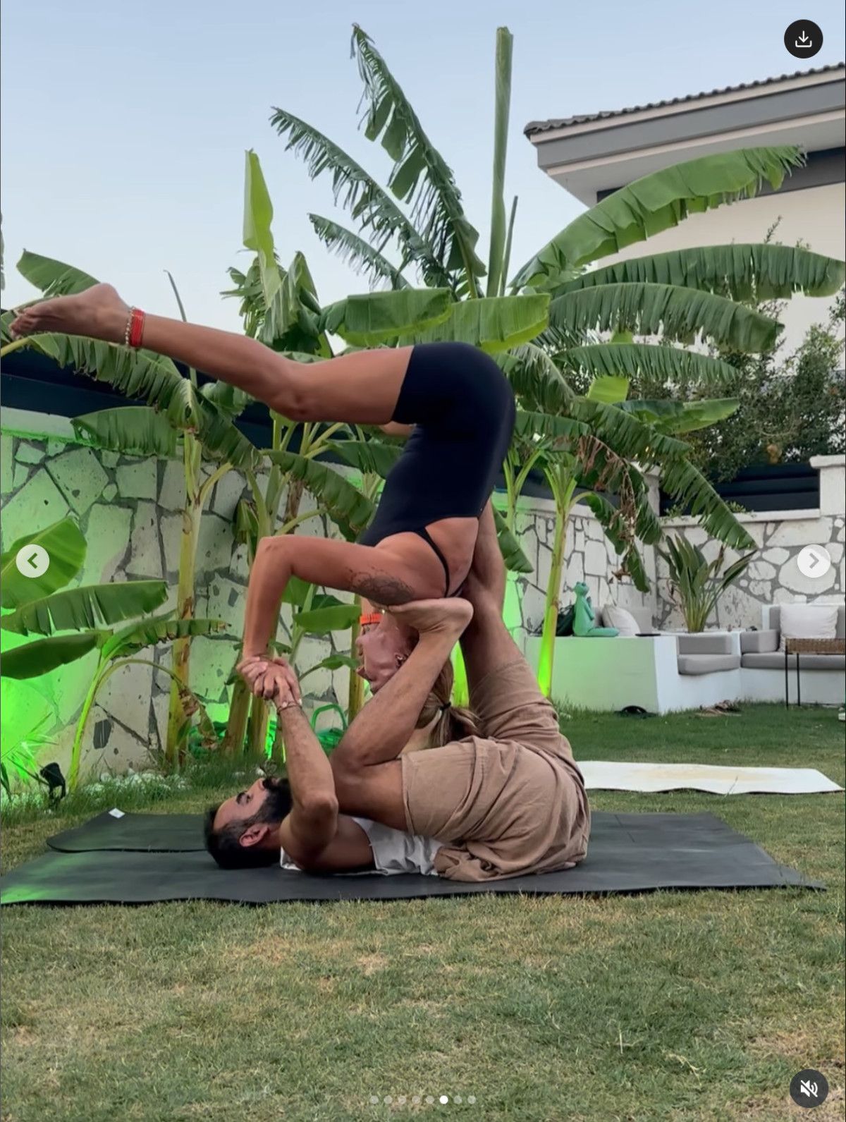 Oyuncu Pınar Altuğ yoga yapıyor! Yayınladığı videosu gündem oldu