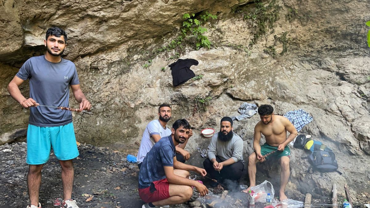 Osmaniye'de Sıcak Havalarda Doğal Serinlik: Sarısu Şelalesi'nde Vakit Geçirmek