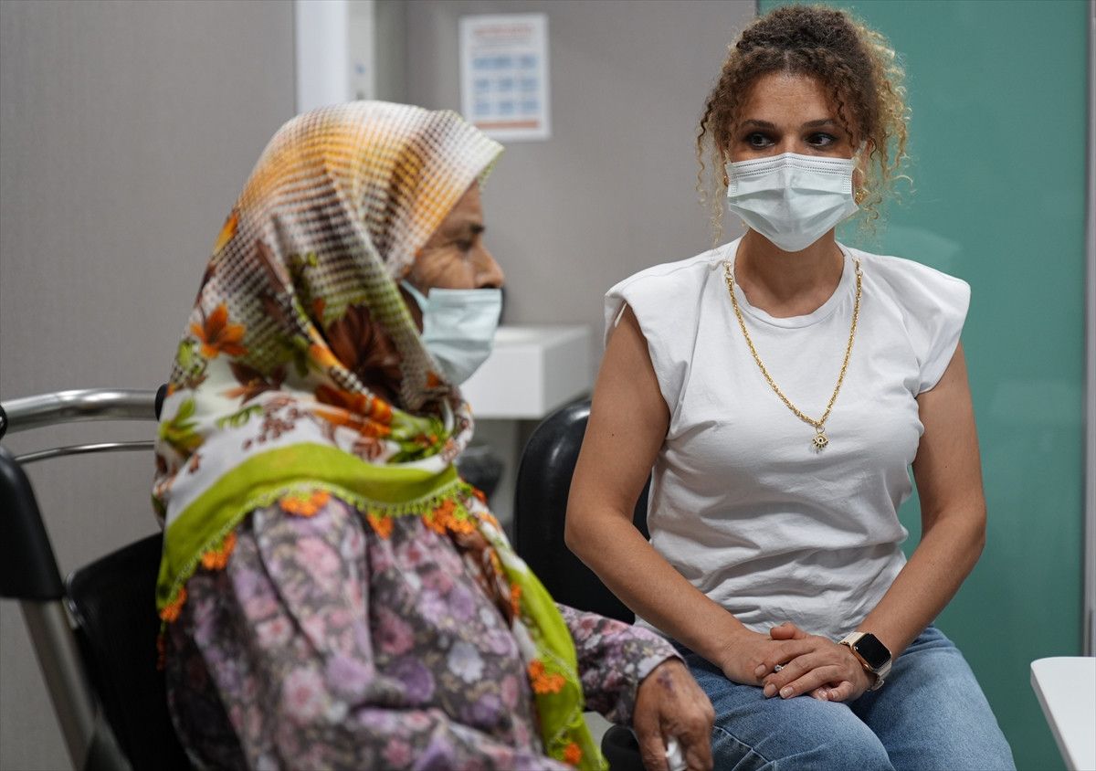 Gelininden Gelen Umut: Kayınvalidesine Karaciğerini Veren Cesur Aile