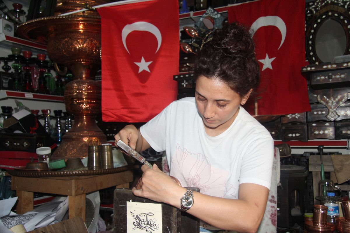 Bakırcılıkta Kadınların Başarı Öyküsü: Gaziantep’te Usta Olmak