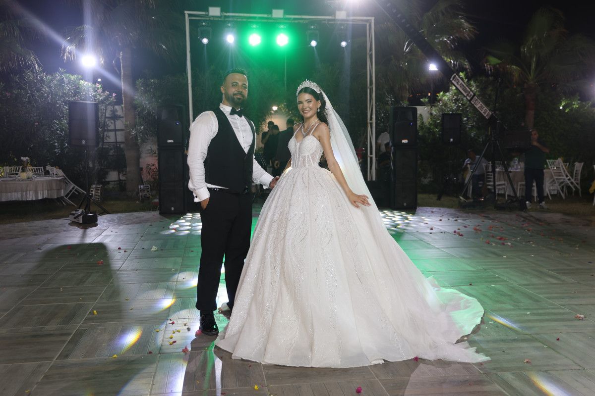 Samandağ’dan Afrika’ya Uzanan Düğün: Kübalı Gelin Claudia ve Cem Gül’ün Hikayesi