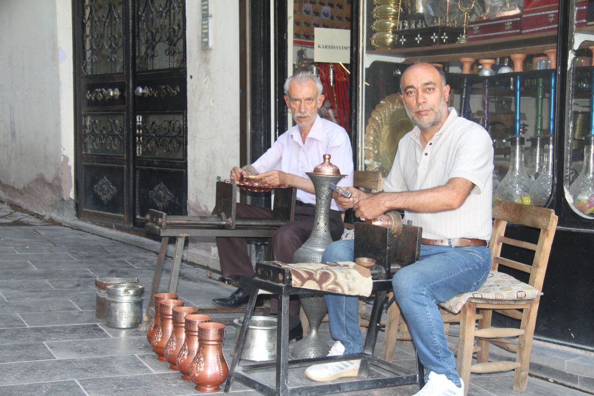 Bakır Ustaları Recep ve Salman Hançerkıran: Yarım Asrı Aşan Gelenek ve Zorluklar