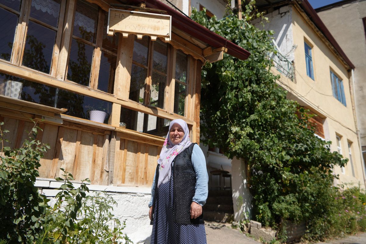 Mahallenin Meyve Bahçesi: Kiracı Olmanın Sırrı, Ev Sahipliğe Dönüşen Yaşam Hikayesi