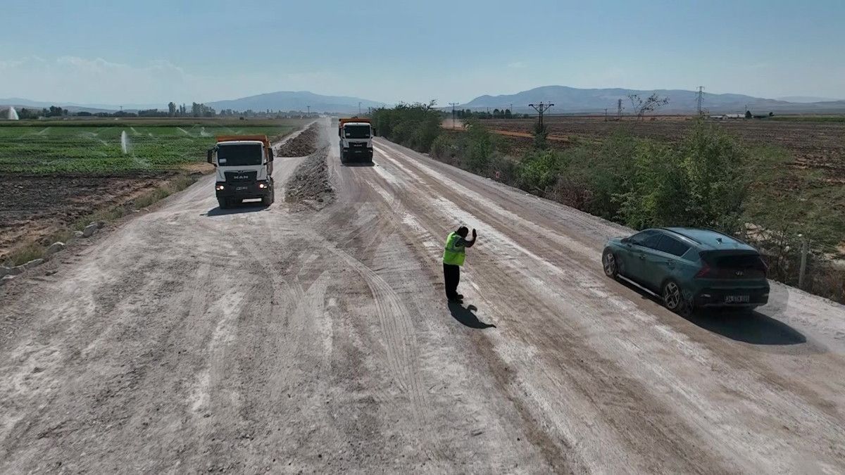 Tozlu Yolda Moral Veren Ses: Özcan Selim Çıtak'ın Yol Güvenliği ve Sürücülerin Umudu