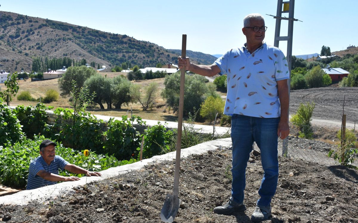 Engin Koç'in Köydeki Yeni Yaşama Yolculuğu: Mankenlikten Sokağa Doğaya, Aileyle Huzur