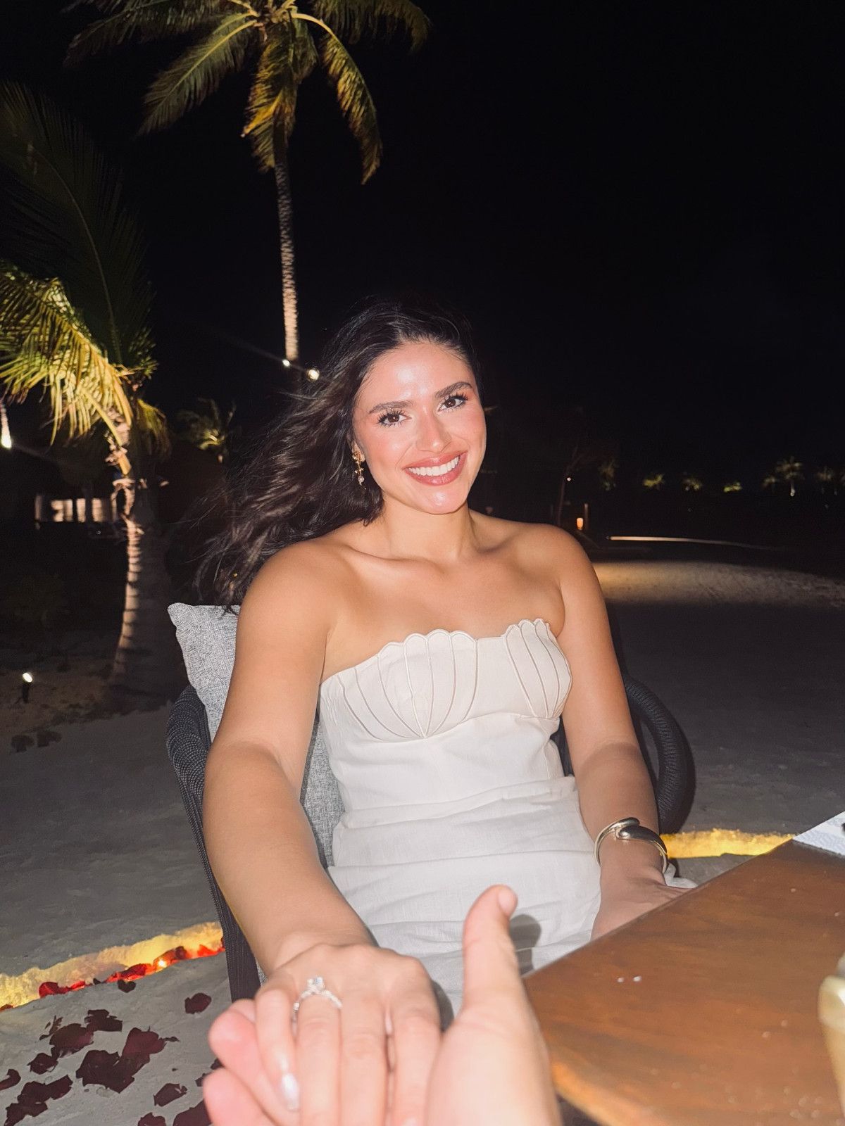 Ayşe Yüksel’in Survivor Başarısı ve Maldivler’deki Evlilik Teklifi