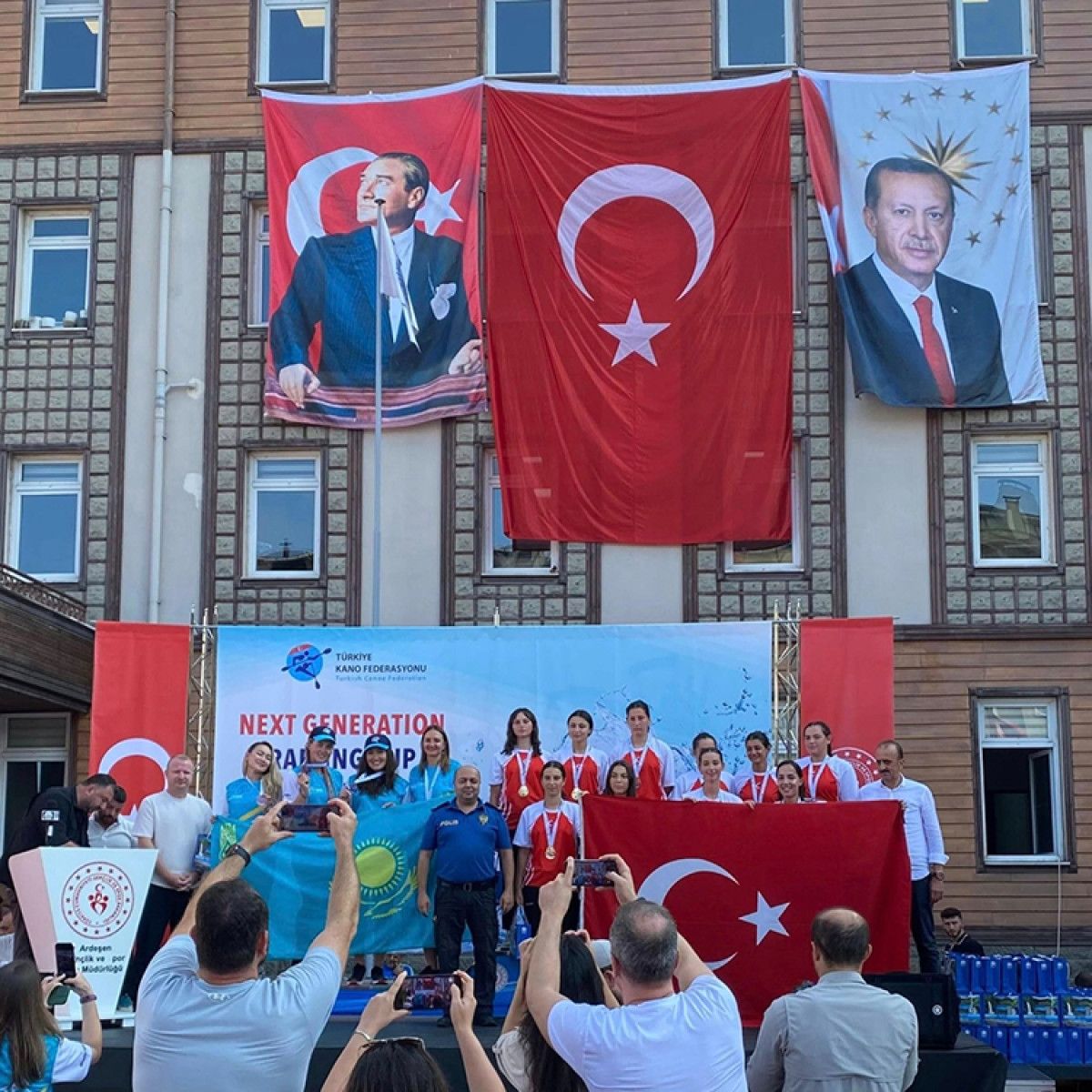 Espiye'de Genç Rafting Takımı Milli Formayla Avrupa Şampiyonluğuna Koşuyor