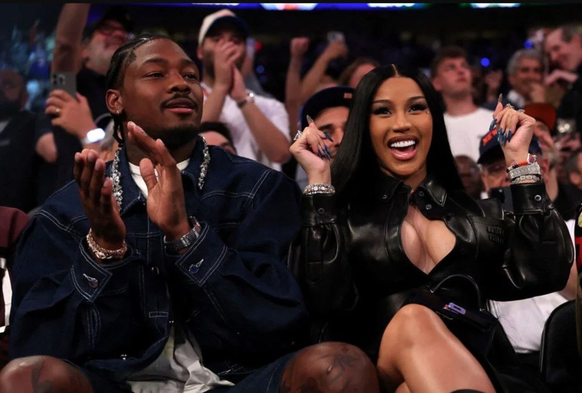 Cardi B’nin Yeni Aşkı ve Dördüncü Hamilelik İddiası: Evlilikten Boşanmaya Uzanan Güncel Gündem