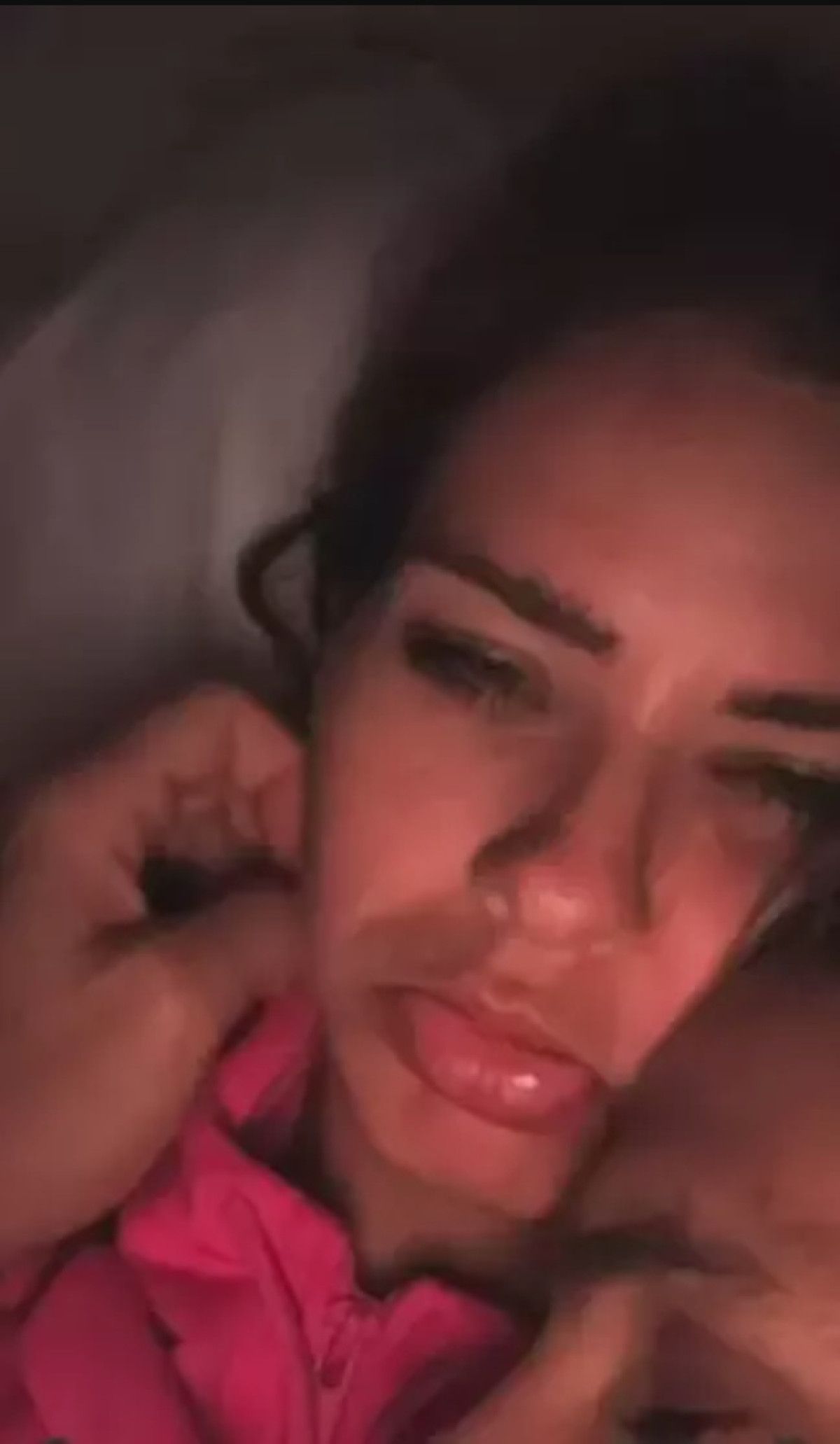 Icardi ve Suarez: Güzellerin Sosyal Medya Aşk Videosu Gündemde