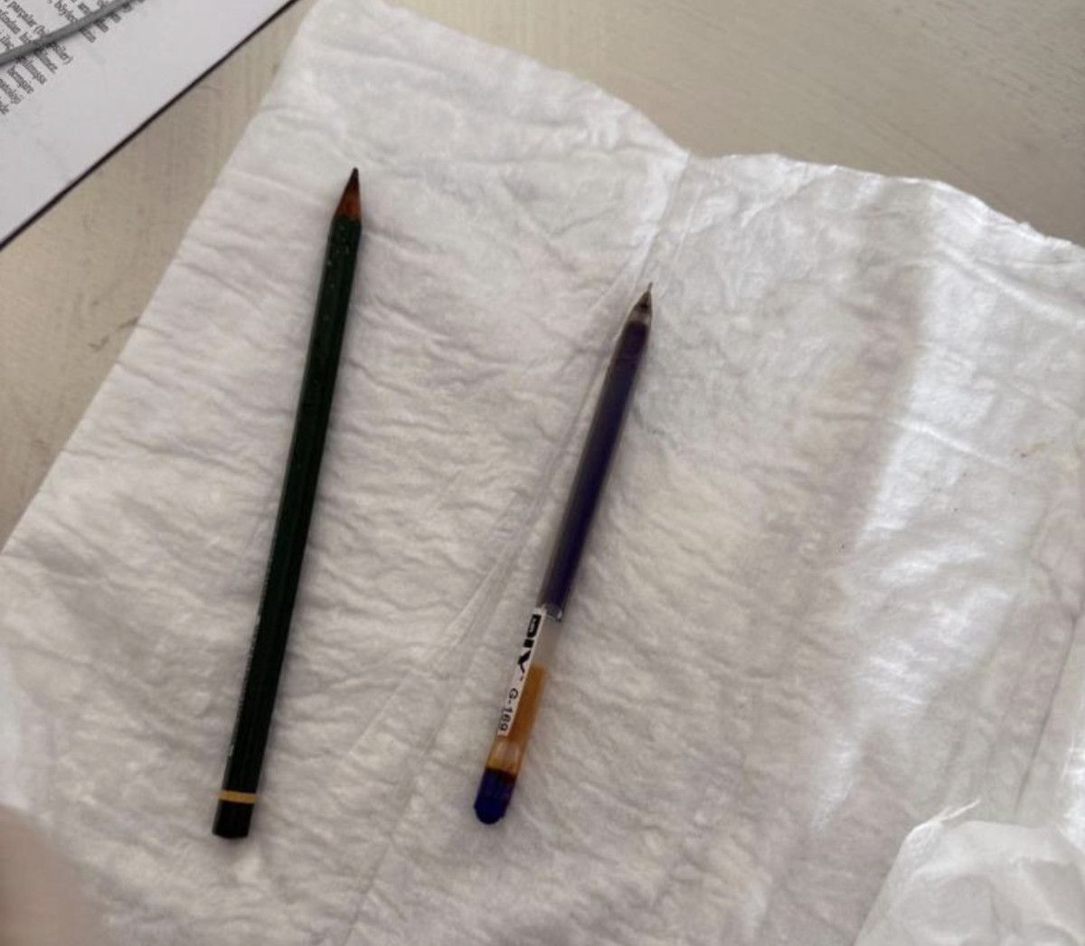 Ağrı’da OKB’li Genç Kadının Midesinden Kalem Çıkartılması: Endoskopiyle Başarılı Operasyon