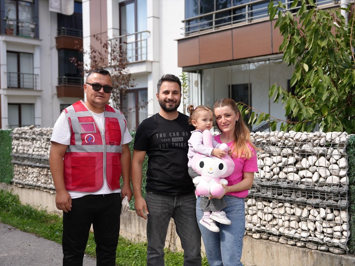 Darıcı Mahallesi'nde Melisa İçin Belediye Ekibinden Anlamlı Jest