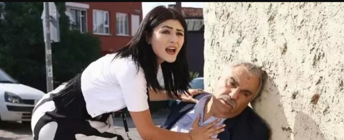 Halil Ergün: Yaprak Dökümü Setinde Sanat İçin Var Olduk