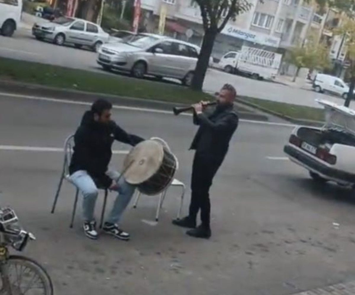 Okeyte Ustalaşan Anlar: Özsoy’un Gülşafak’a Karşı Şöhretli Zaferi ve Şık Kutlama