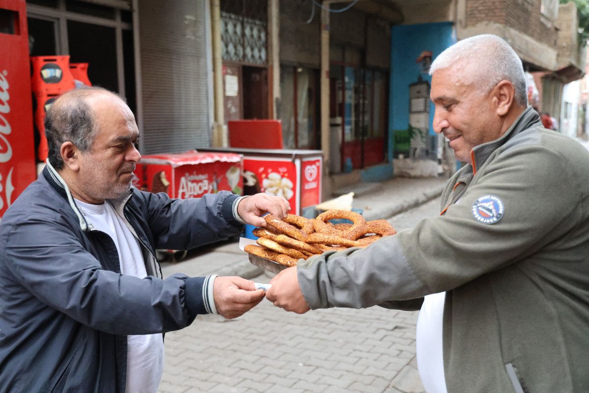 Simitçi İçin Umut Yolculuğu: 14 Yıllık KPSS Serüveni ve Atama Hikâyesi
