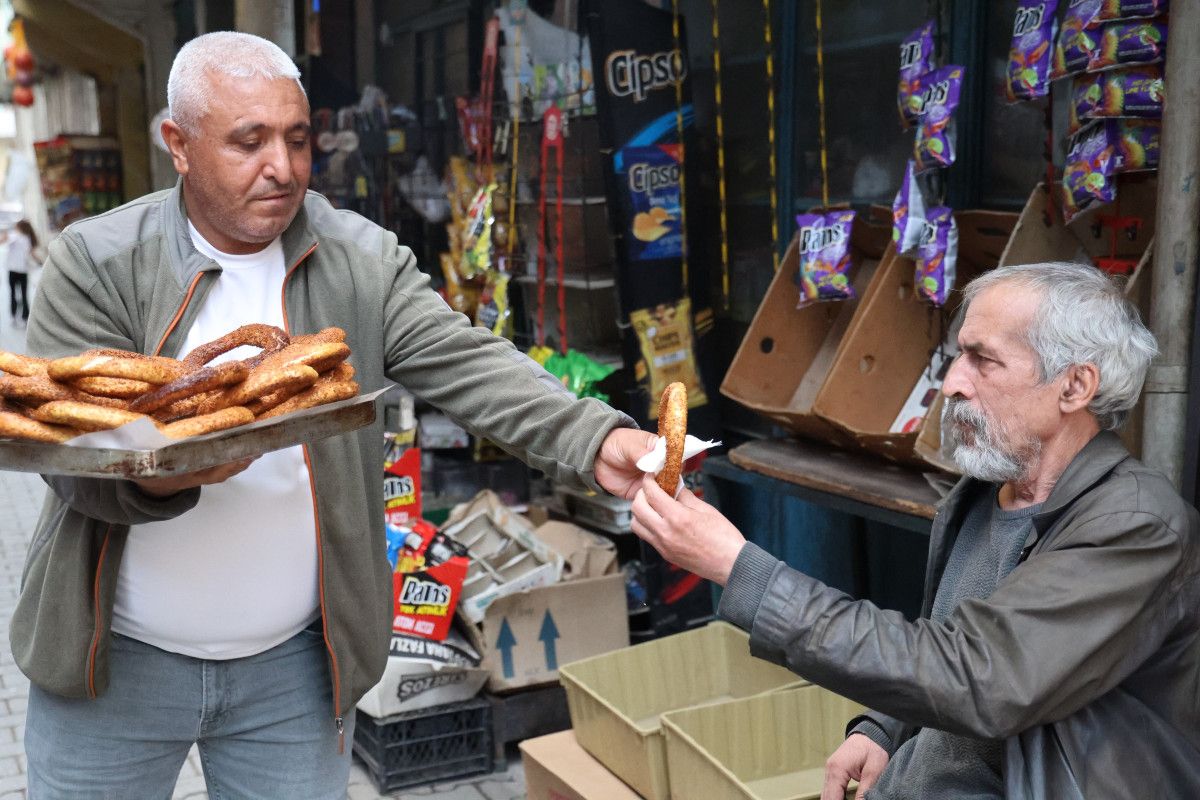 Simitçi İçin Umut Yolculuğu: 14 Yıllık KPSS Serüveni ve Atama Hikâyesi