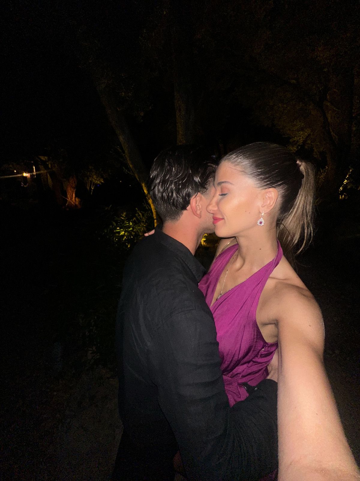 Enis Destan ve Ailesinin Medyada Yer Alan Özel Yaşamıyla İlgili Güncel Gelişmeler