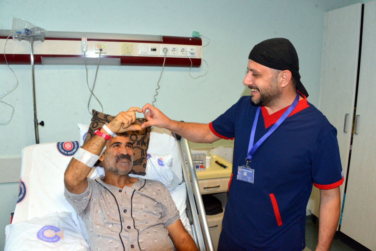 Yaşam Sevgisiyle Yolculuk: Beyin Tümöründen Kalp Ameliyatına Uzanan 10 Yıllık Umut Hikayesi